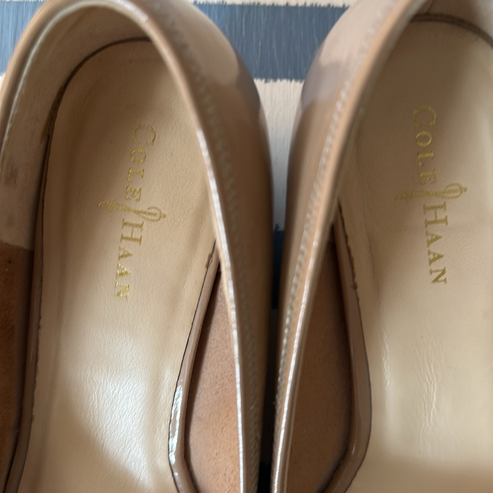 Cole Haan by Nike Air Women’s Peep Toe Patent Leather Wedge - Picture 8 of 9